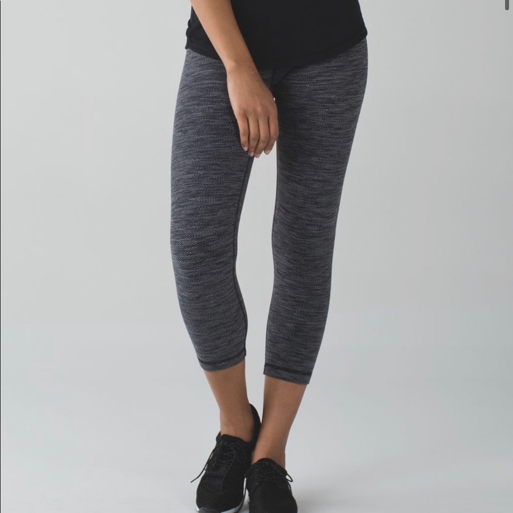 Lululemon Wunder Under Crop II 21”